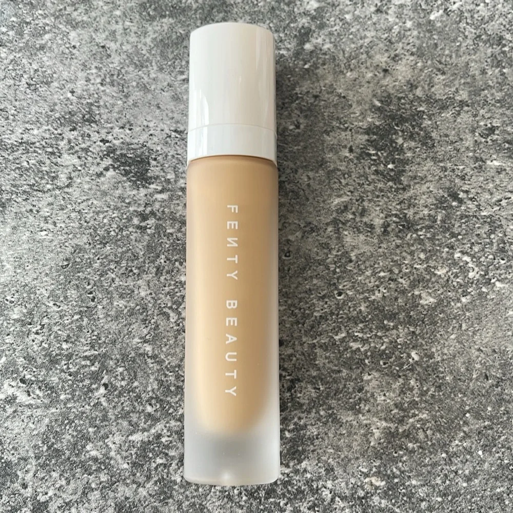 Fenty 290 Prp Filt’r Soft Matte Longwear Foundation